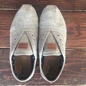 Toms Shoes - Tom’s shoes Toms Shoes - Tom’s shoes